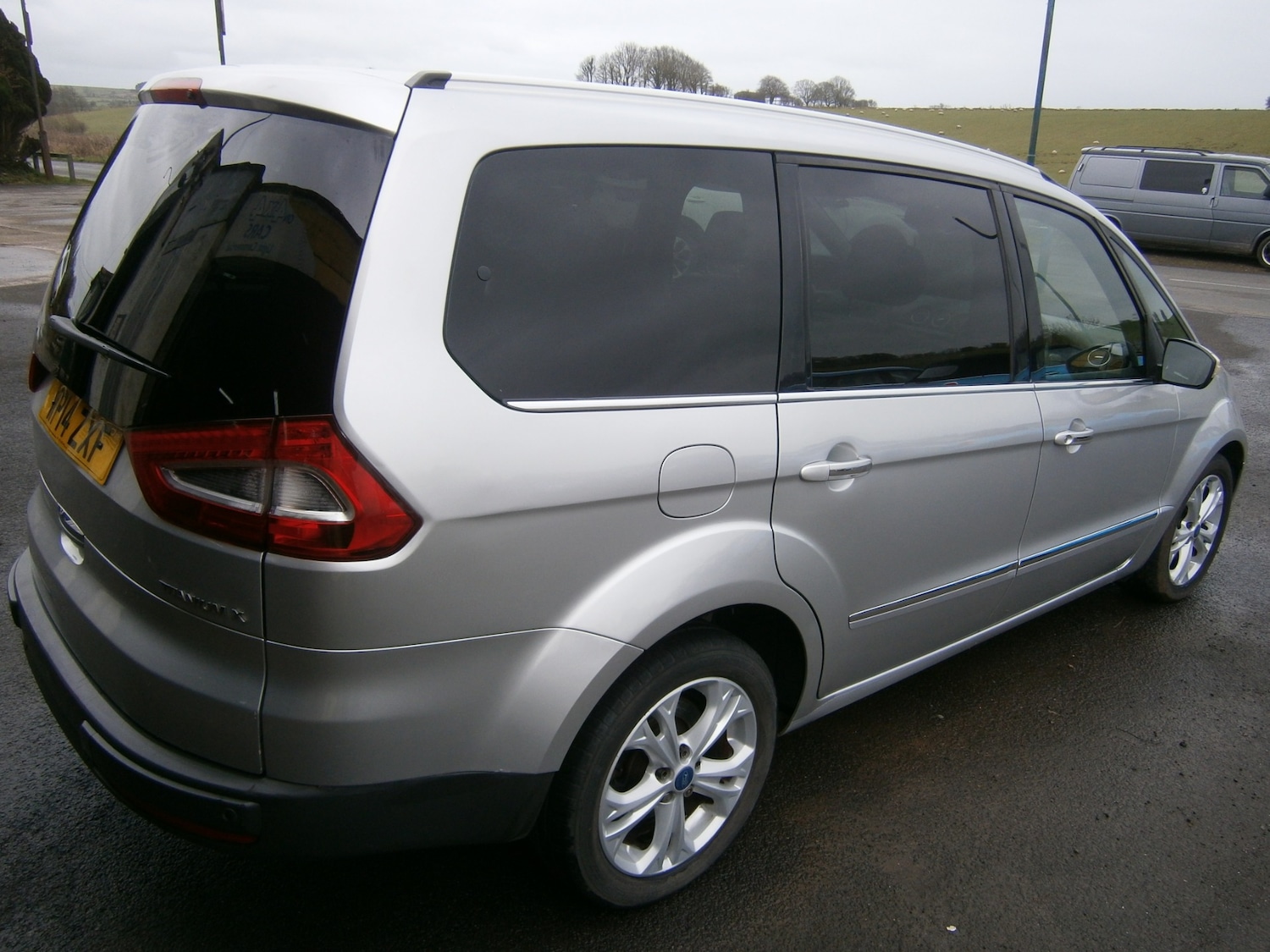 Used Ford Galaxy 2014 for sale - 77950731: Photo 4
