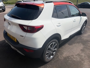 Used Kia Stonic 2019 for sale - 78973329: Photo
