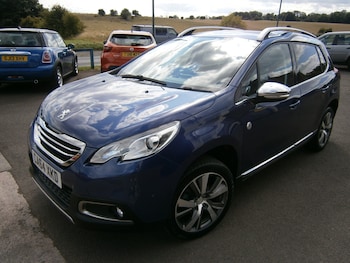 Used Peugeot 2008 2015 for sale - 75443451: Photo