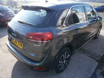 Used Citroen C4 Picasso 2017 for sale - 77774841: Photo