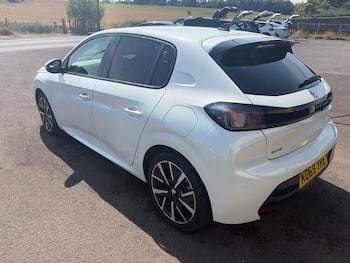 Used Peugeot 208 2020 for sale - 79355821: Photo