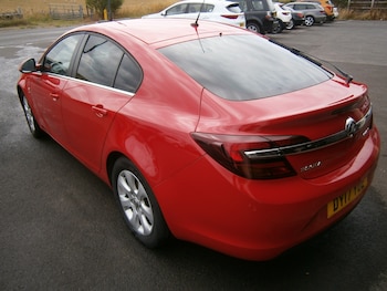 Used Vauxhall Insignia 2017 for sale - 75272918: Photo