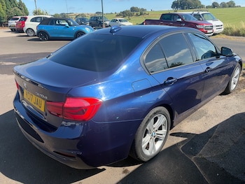 Used BMW 3 Series 2017 for sale - 79333099: Photo