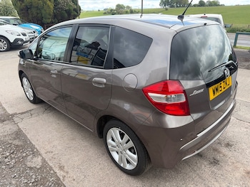 Used Honda Jazz 2015 for sale - 78554357: Photo