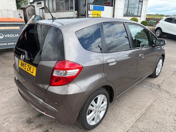Used Honda Jazz 2015 for sale - 78554357: Photo