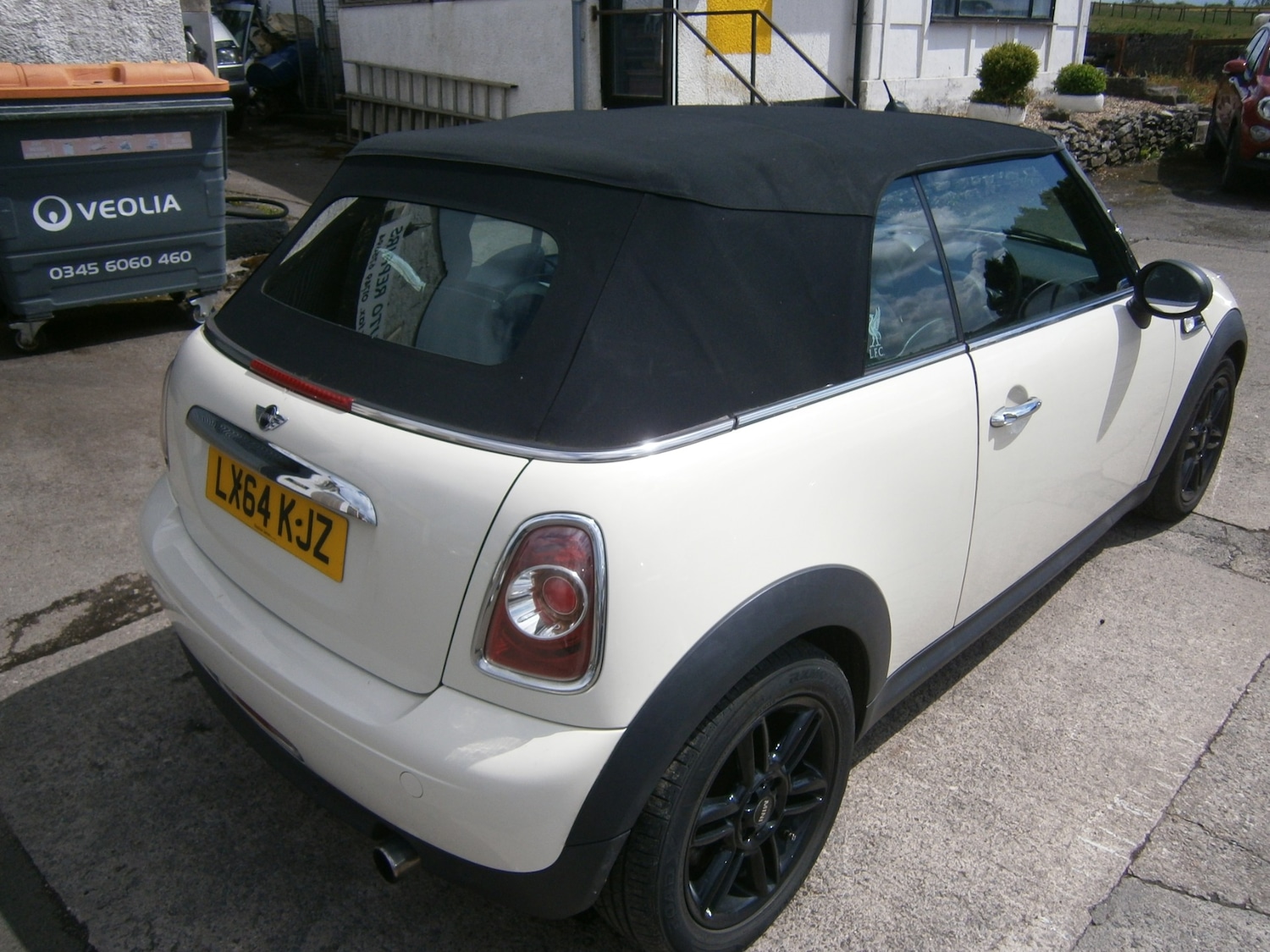 Vehicle 4