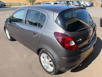 Used Vauxhall Corsa 2011 for sale - 79512292: Photo