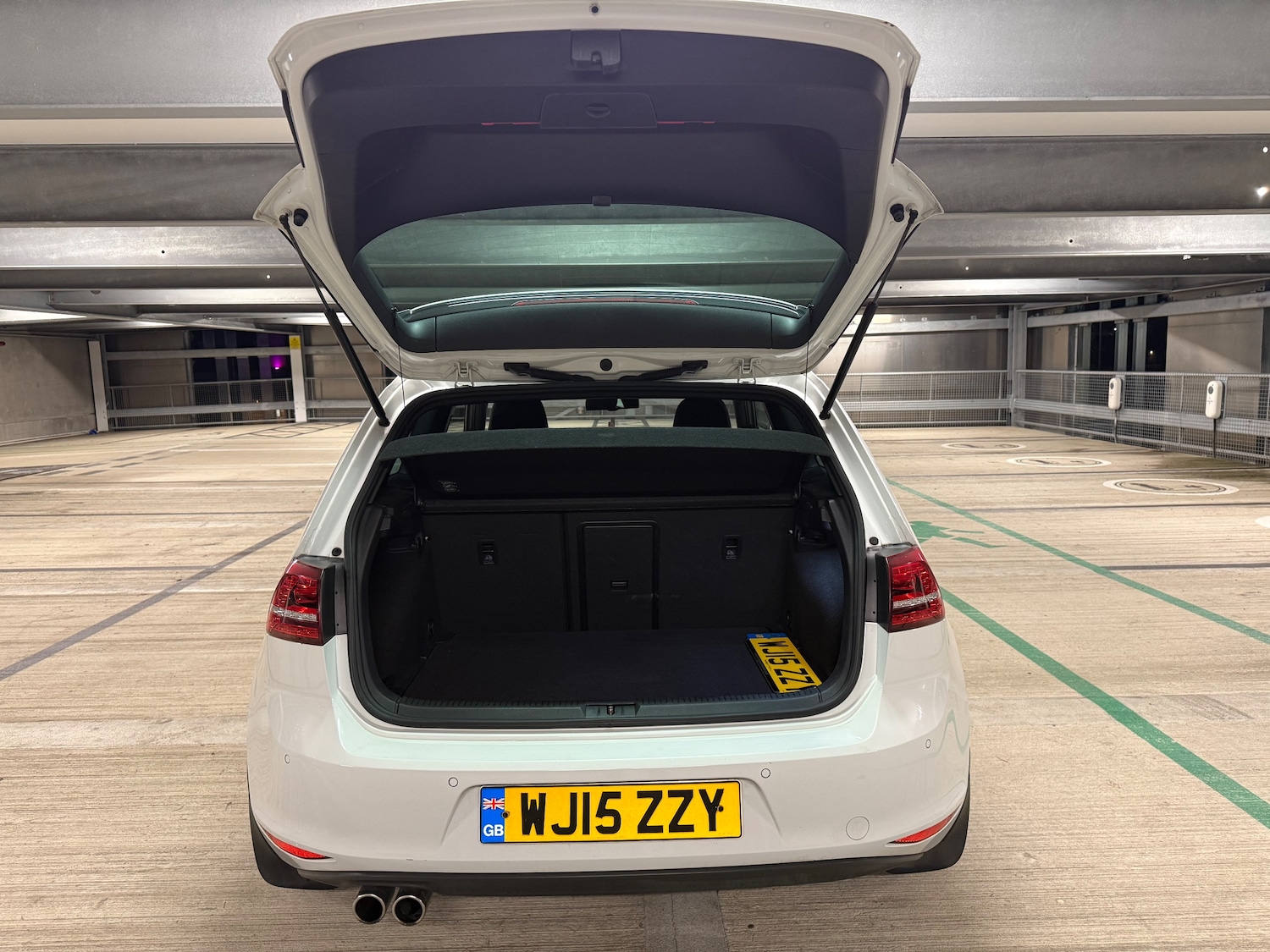 Used Volkswagen Golf 2015 for sale - 77100923: Photo 12