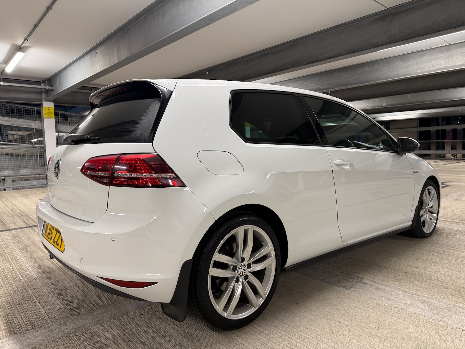 Used Volkswagen Golf 2015 for sale - 77100923: Photo 7