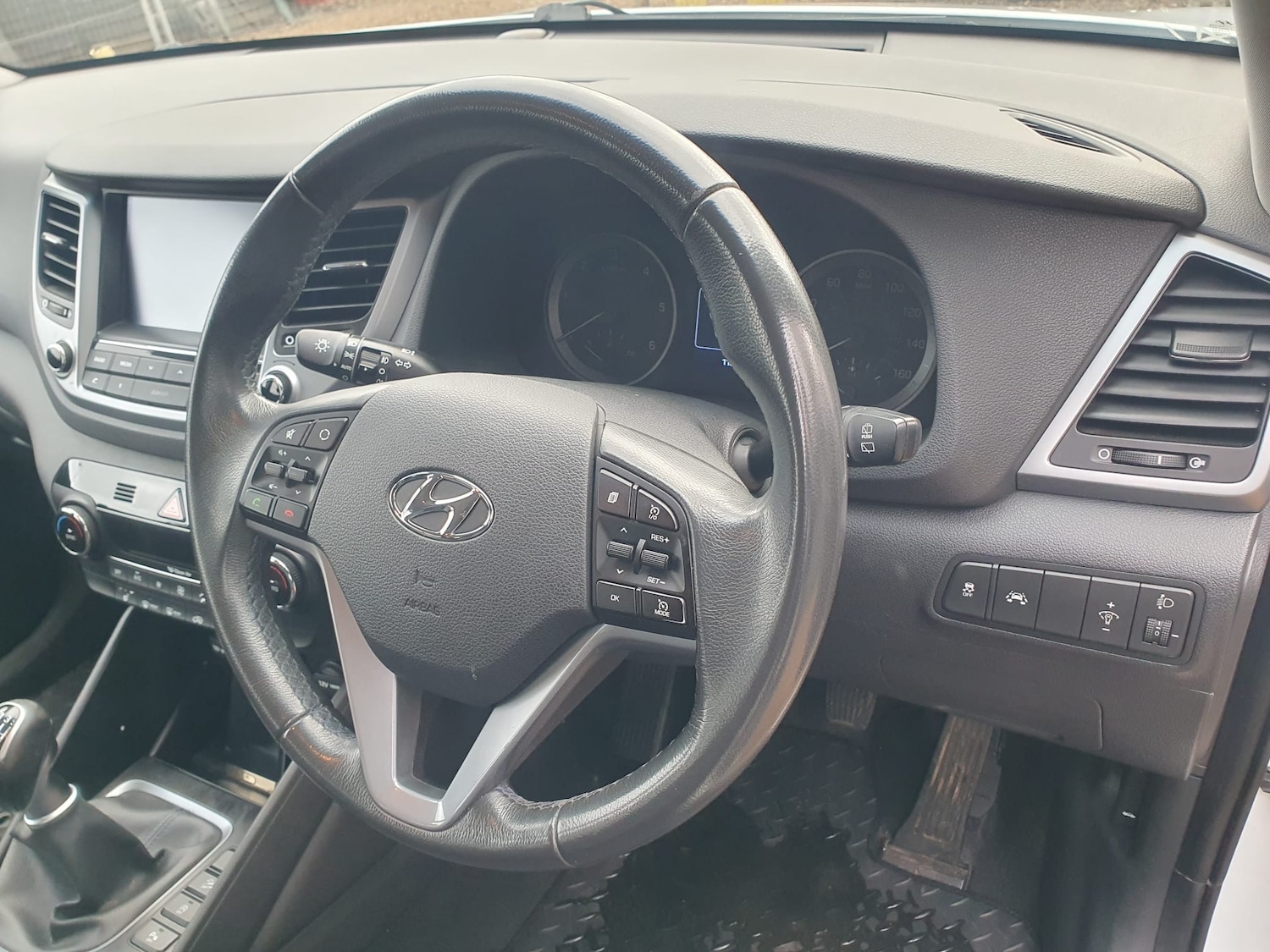 Used Hyundai TUCSON 2015 for sale - 77995214: Photo 11