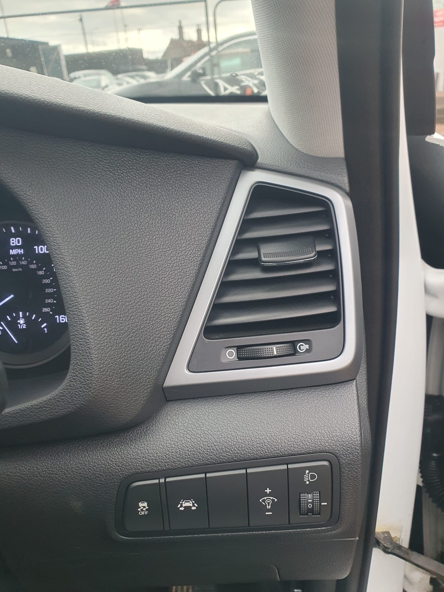 Used Hyundai TUCSON 2015 for sale - 77995214: Photo 17