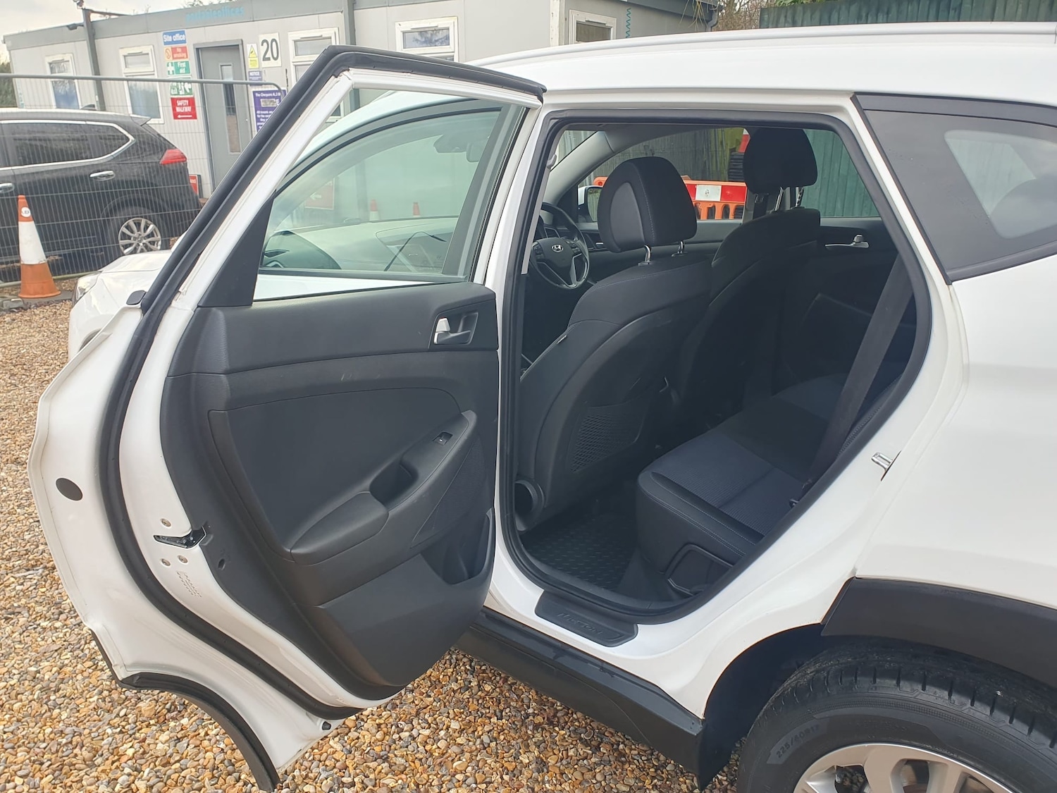 Used Hyundai TUCSON 2015 for sale - 77995214: Photo 28