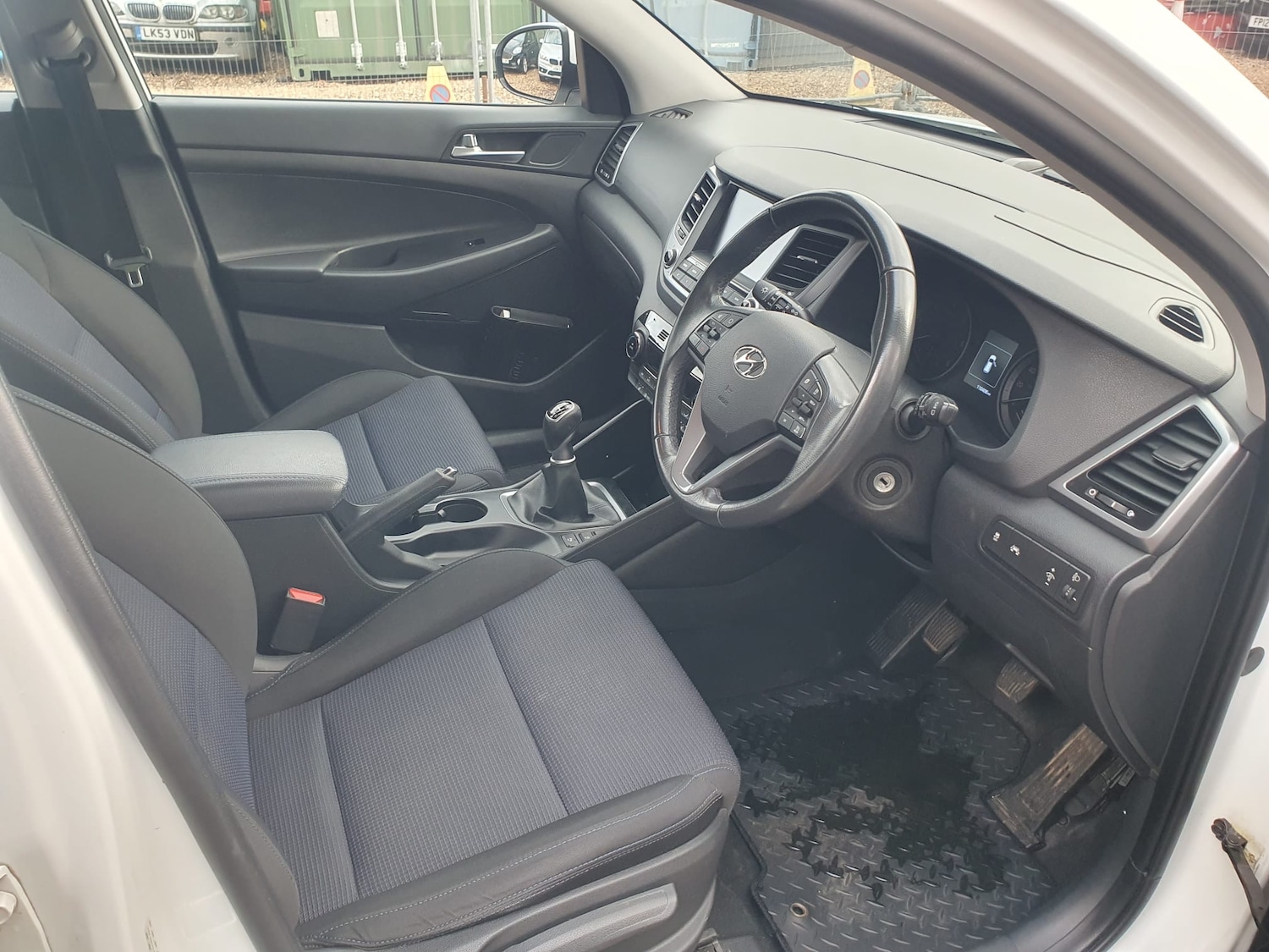 Used Hyundai TUCSON 2015 for sale - 77995214: Photo 9