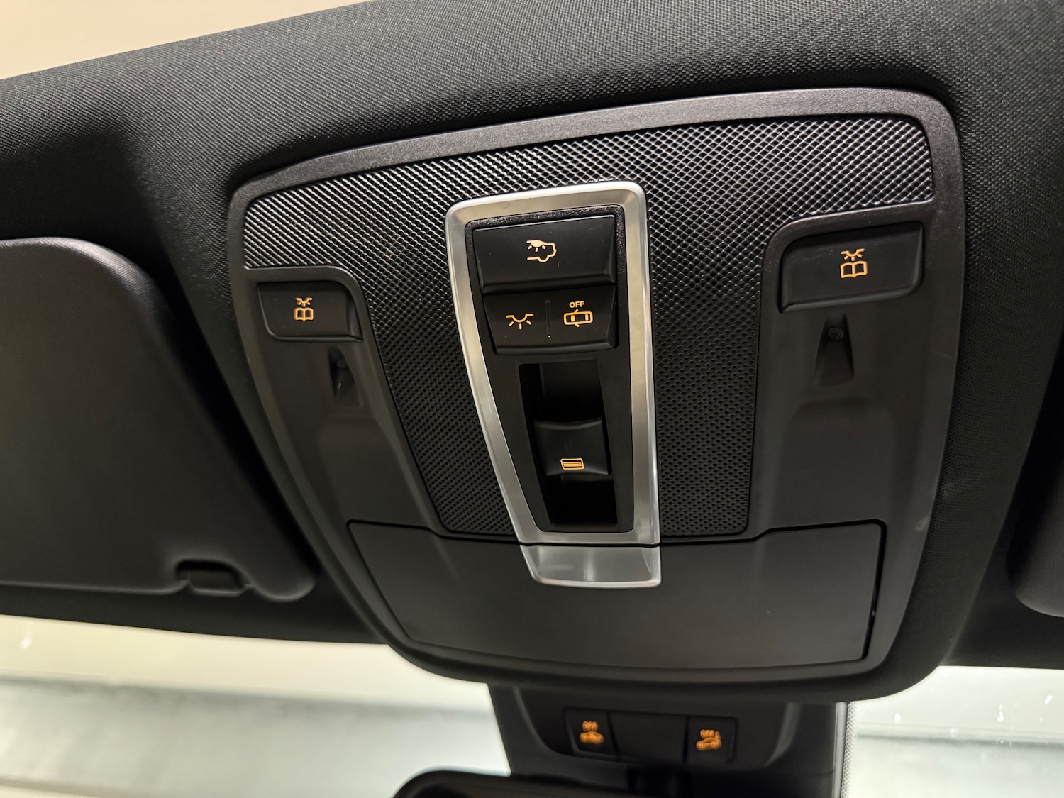 Used Mercedes-Benz M Class 2014 for sale - 75722682: Photo 77