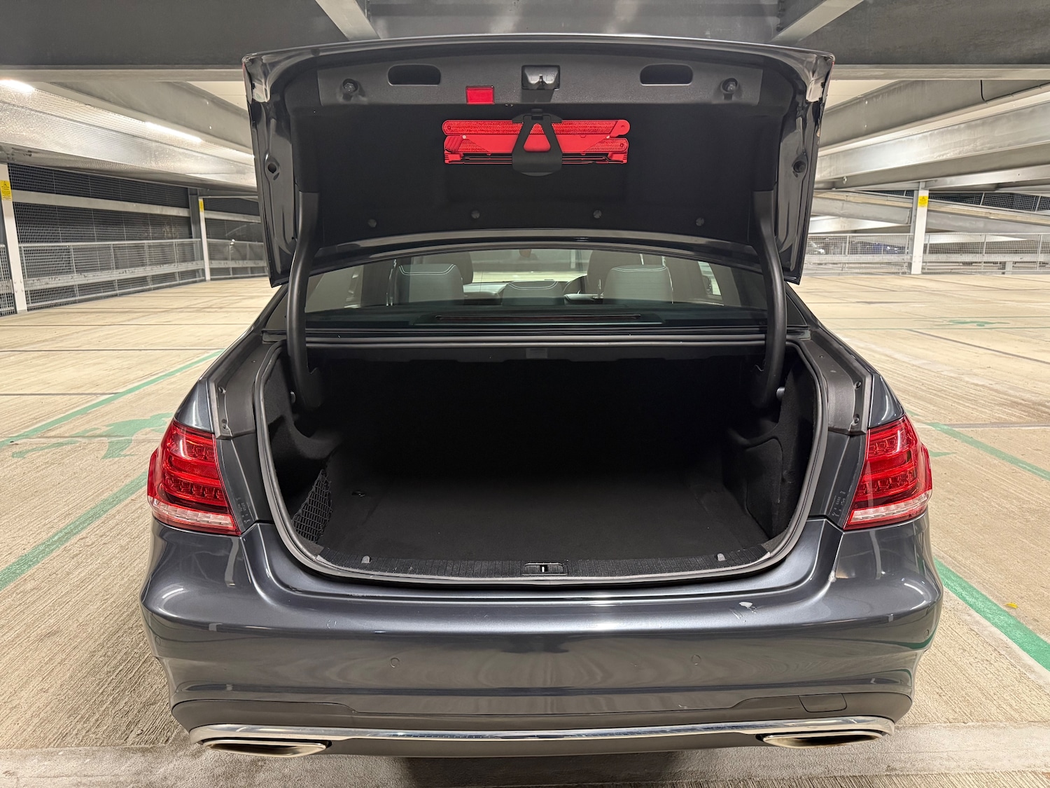 Used Mercedes-Benz E Class 2014 for sale - 76174149: Photo 13