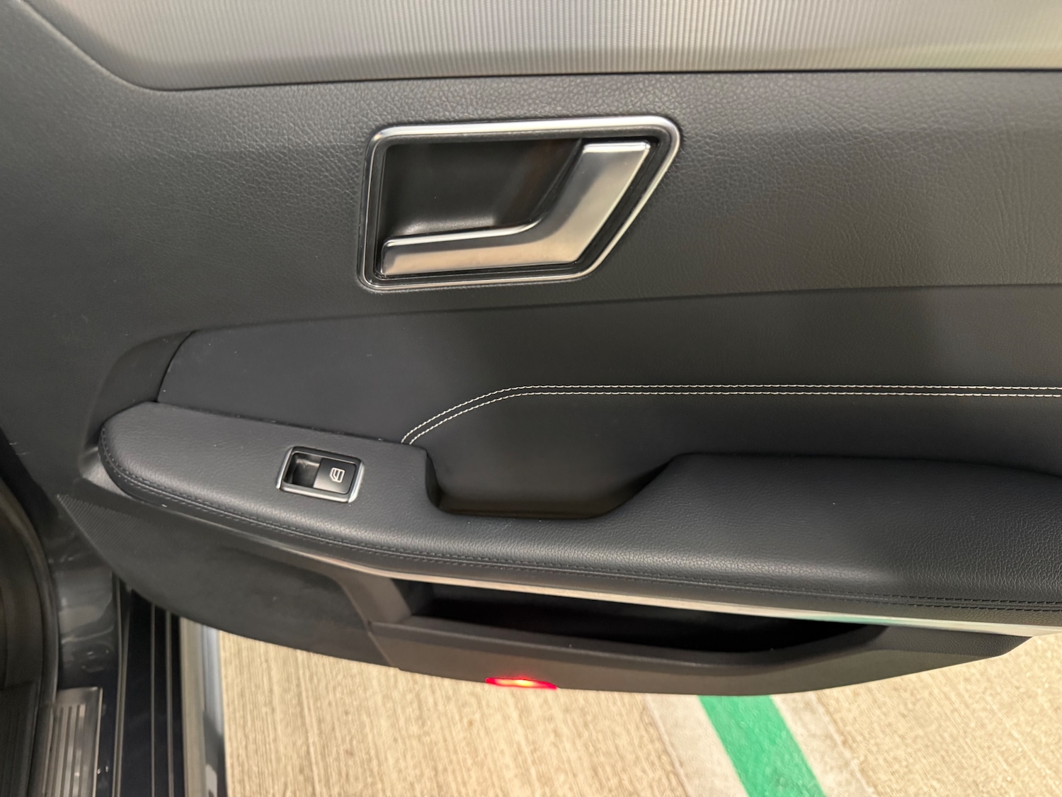 Used Mercedes-Benz E Class 2014 for sale - 76174149: Photo 28