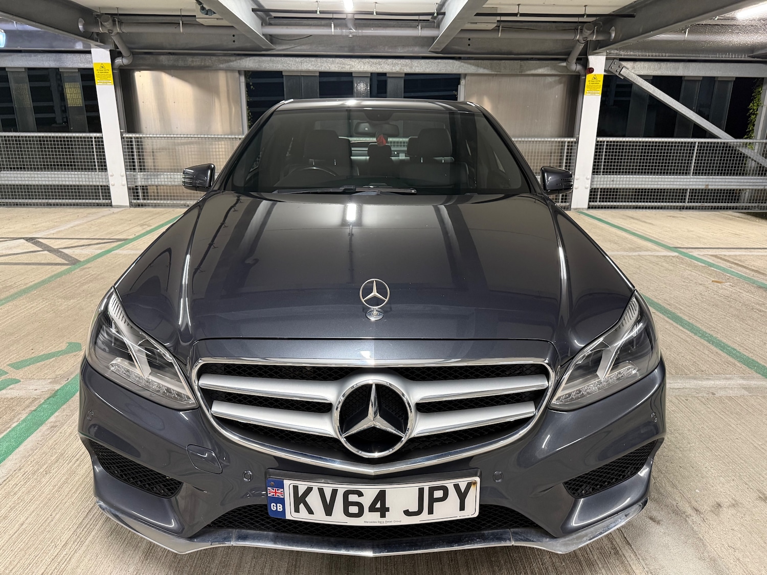 Used Mercedes-Benz E Class 2014 for sale - 76174149: Photo 3