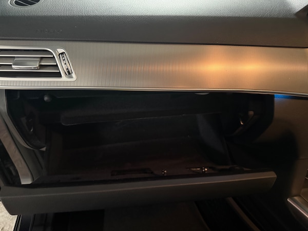 Used Mercedes-Benz E-Class 2014 for sale - 76174149: Photo 42