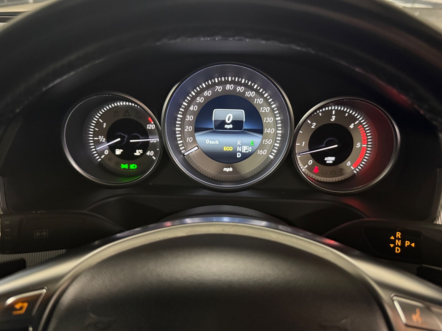 Used Mercedes-Benz E Class 2014 for sale - 76174149: Photo 49