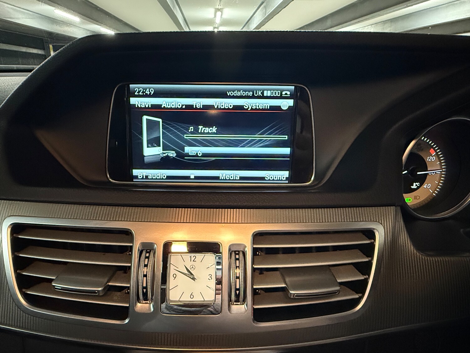 Used Mercedes-Benz E Class 2014 for sale - 76174149: Photo 51