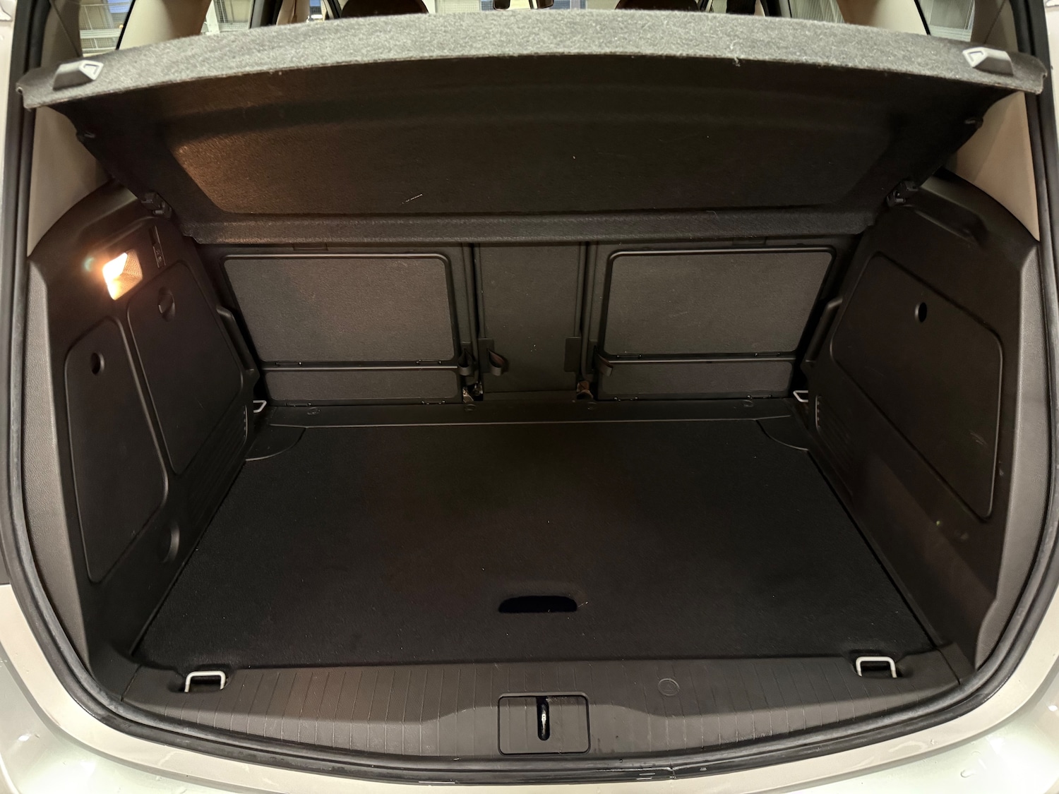 Used Vauxhall Meriva 2017 for sale - 77100924: Photo 12