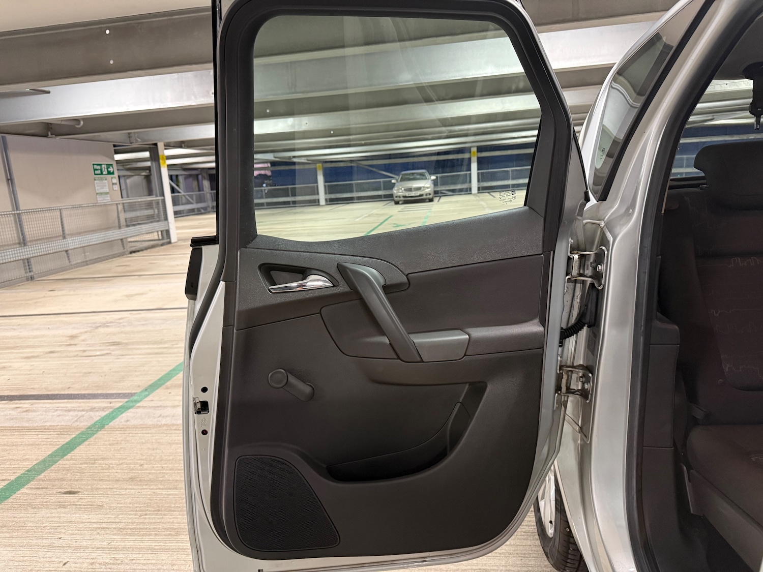 Used Vauxhall Meriva 2017 for sale - 77100924: Photo 26