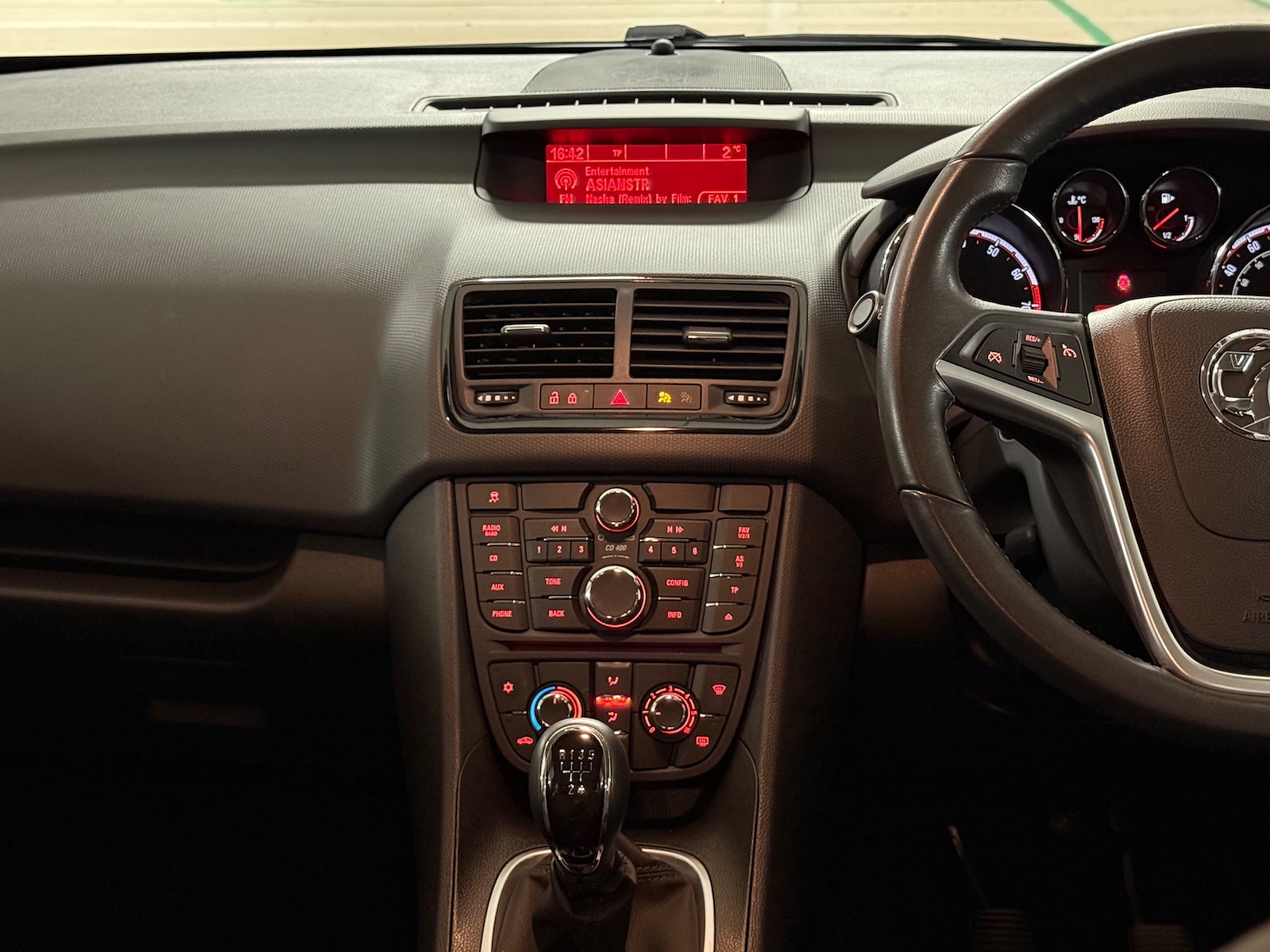 Used Vauxhall Meriva 2017 for sale - 77100924: Photo 40