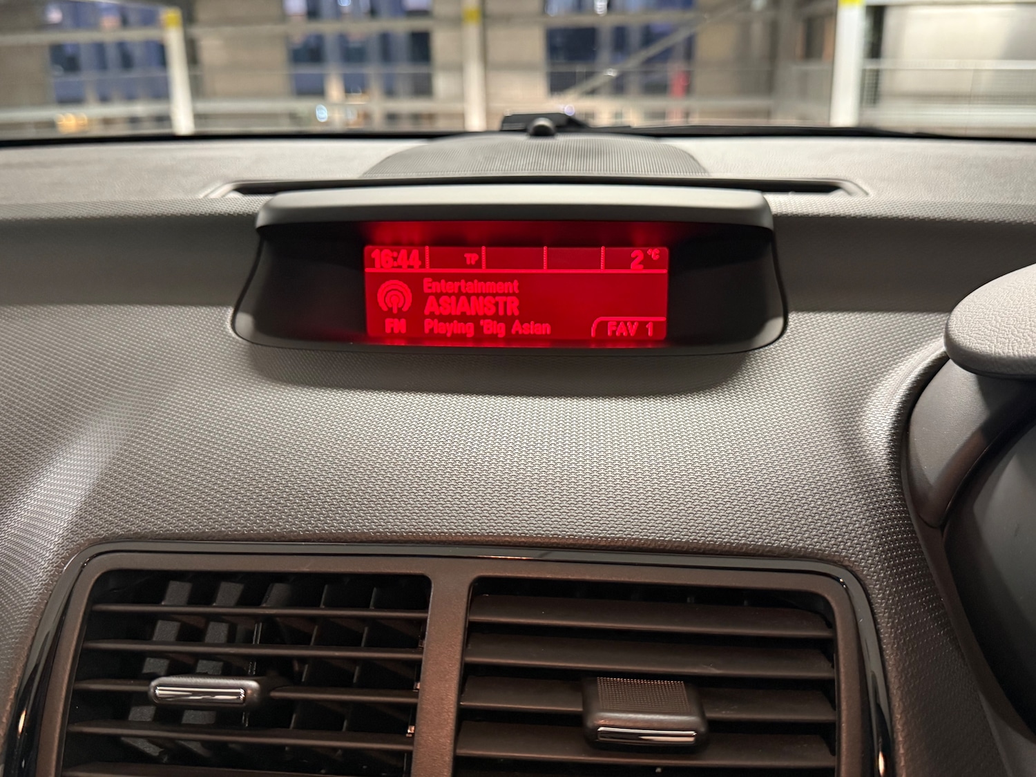 Used Vauxhall Meriva 2017 for sale - 77100924: Photo 41