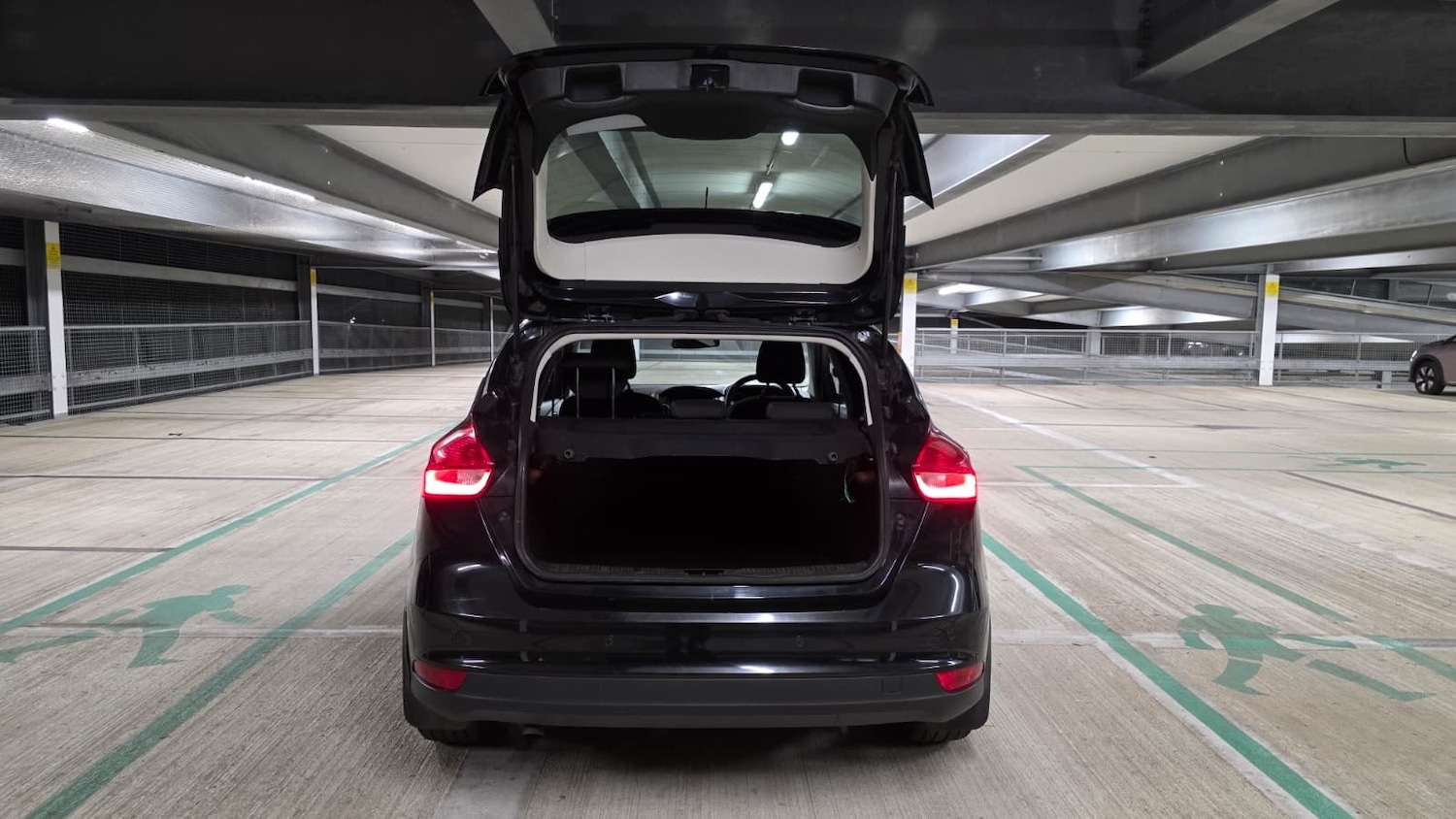 Used Ford Focus for sale - 77220914: Photo 35