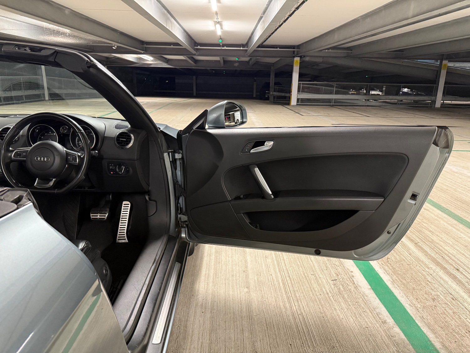 Used Audi TT for sale - 77220924: Photo 28