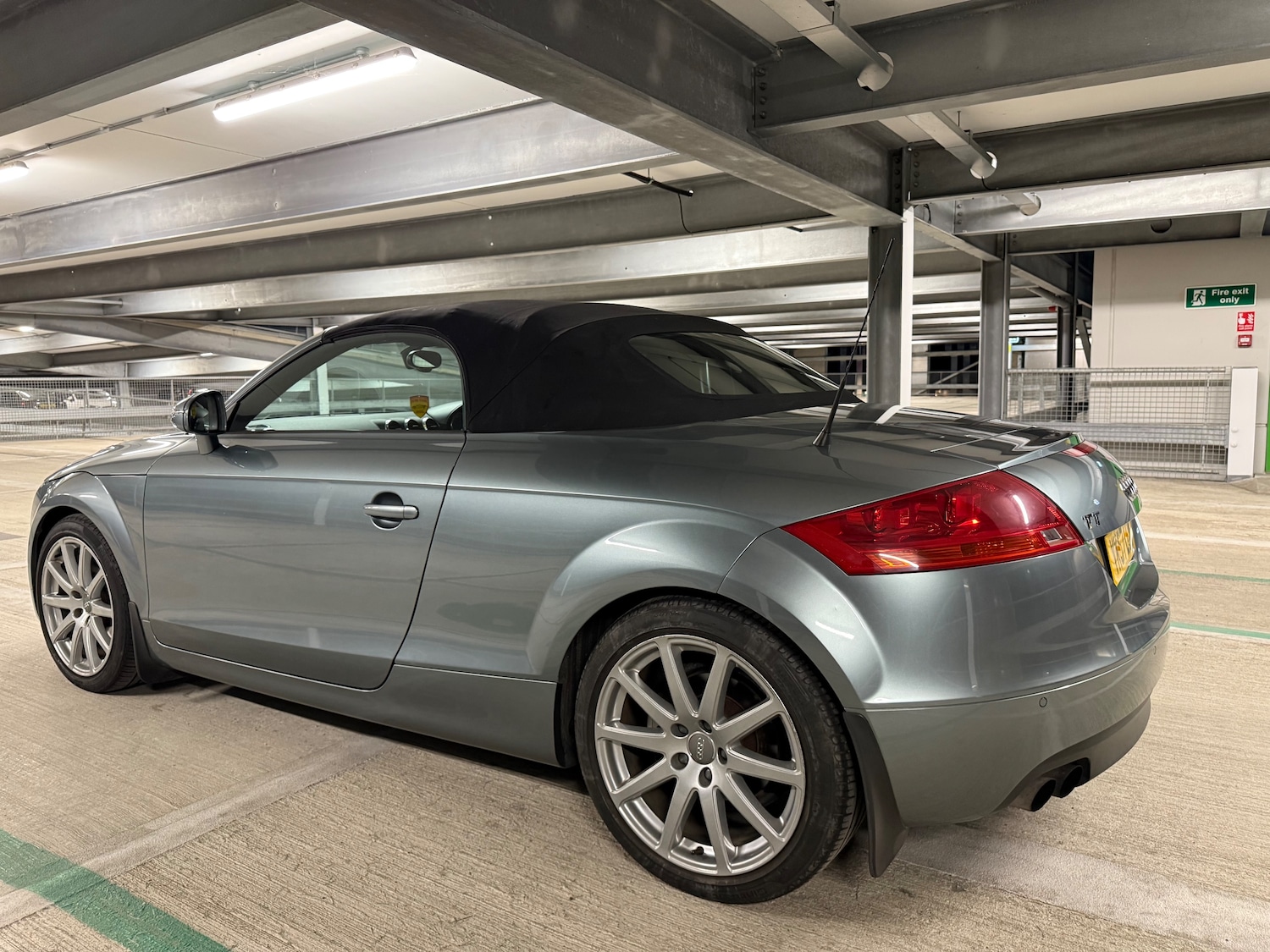 Used Audi TT for sale - 77220924: Photo 77