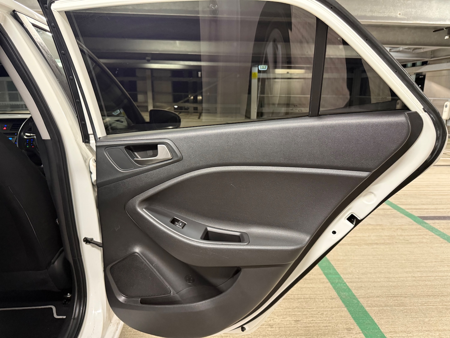 Used Hyundai i20 2017 for sale - 77082709: Photo 23