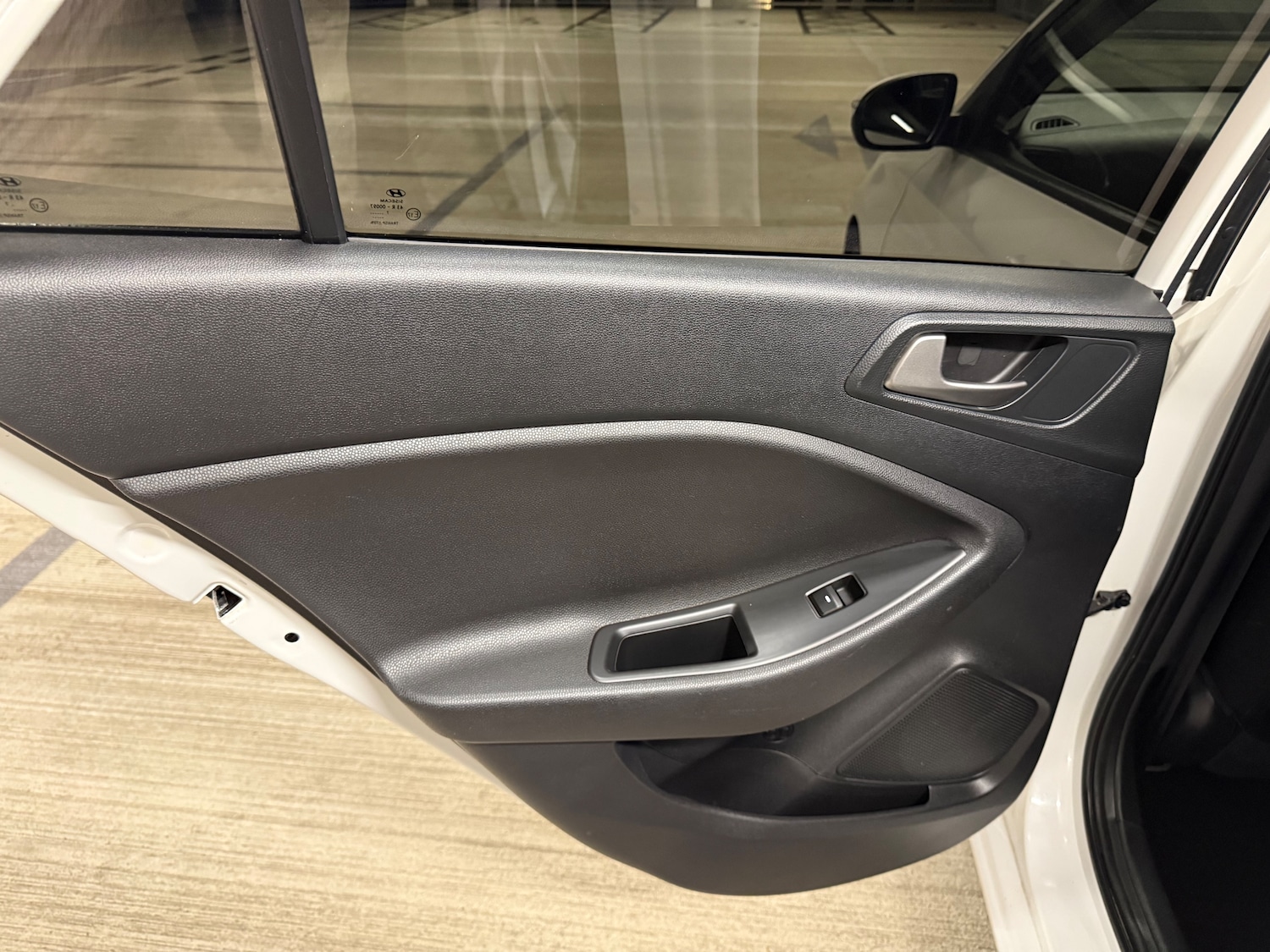 Used Hyundai i20 2017 for sale - 77082709: Photo 27