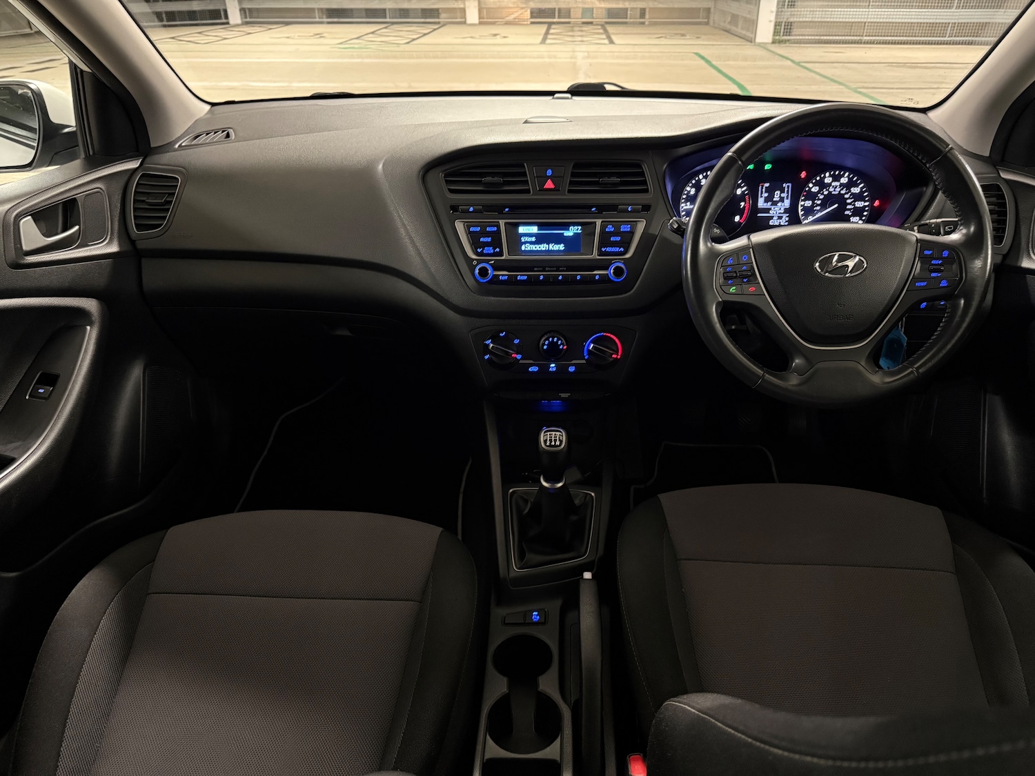 Used Hyundai i20 2017 for sale - 77082709: Photo 32