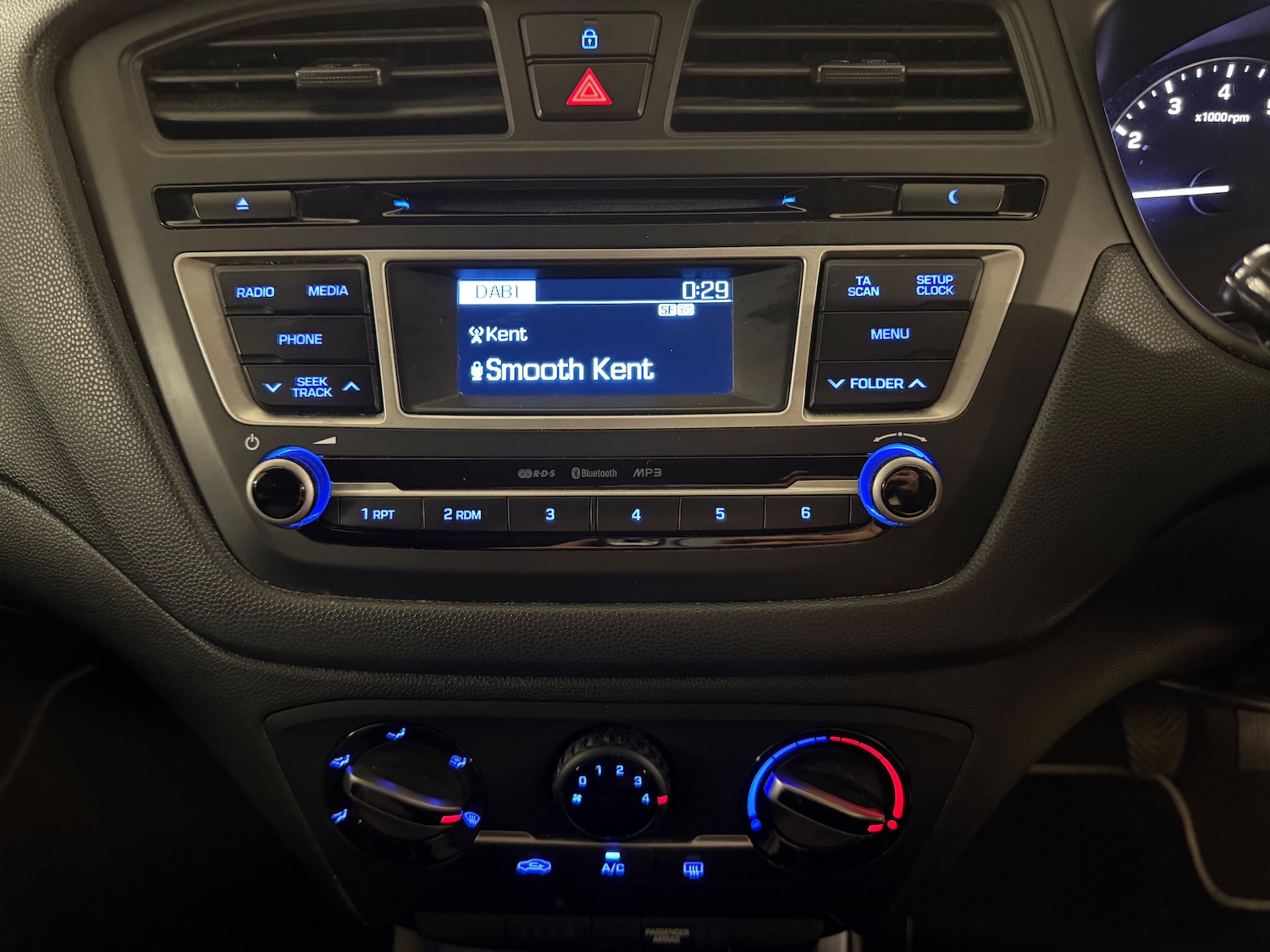 Used Hyundai i20 2017 for sale - 77082709: Photo 42