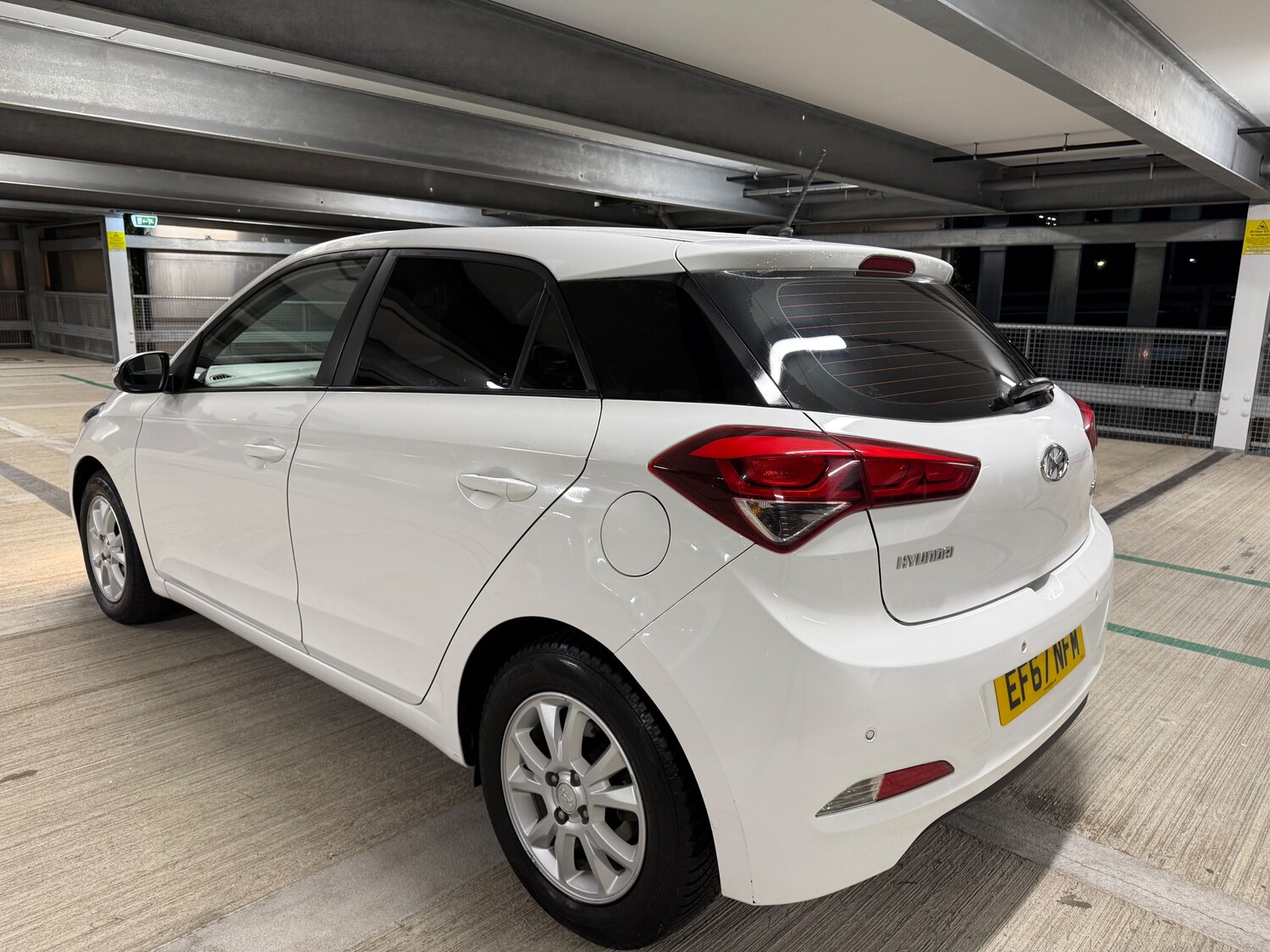 Used Hyundai i20 2017 for sale - 77082709: Photo 8