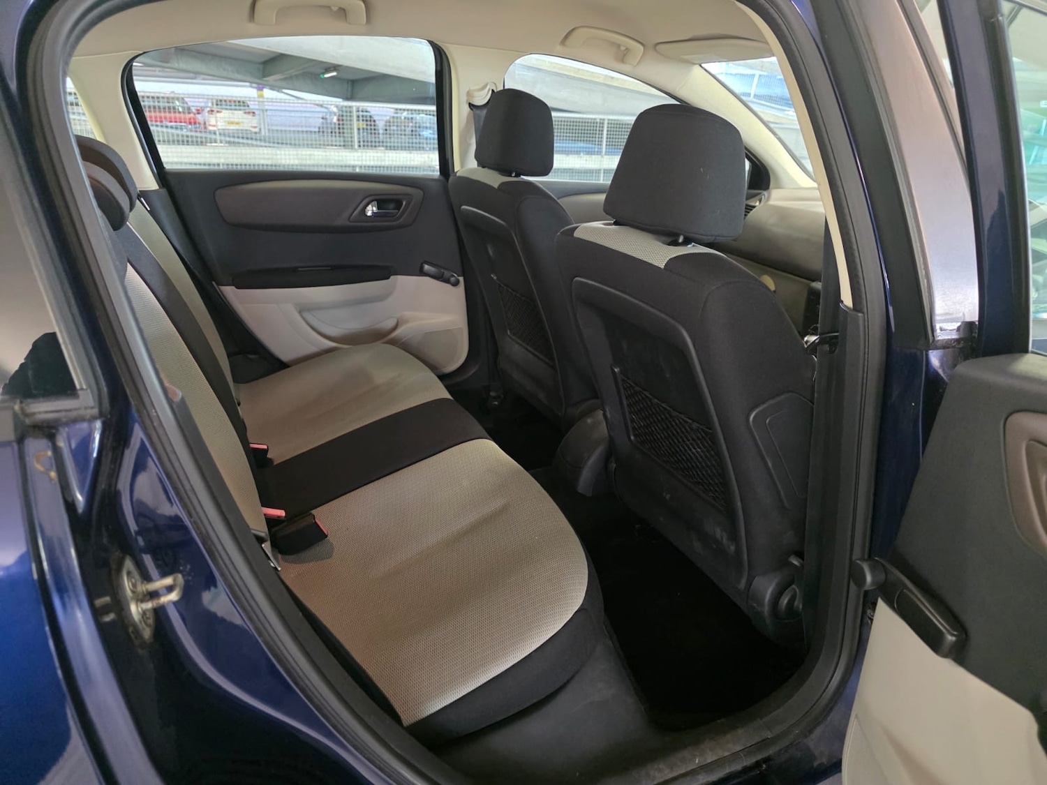 Vehicle 29