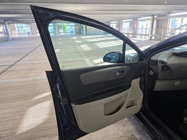 Used Citroen C4 2005 for sale - 74650619: Photo 35
