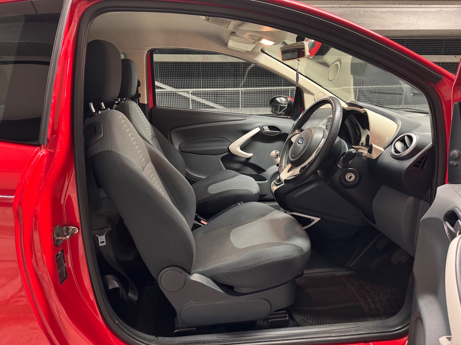 Used Ford Ka 2013 for sale - 76096287: Photo 16