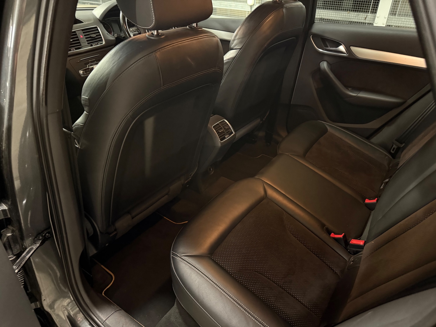 Used Audi Q3 2015 for sale - 75887473: Photo 56