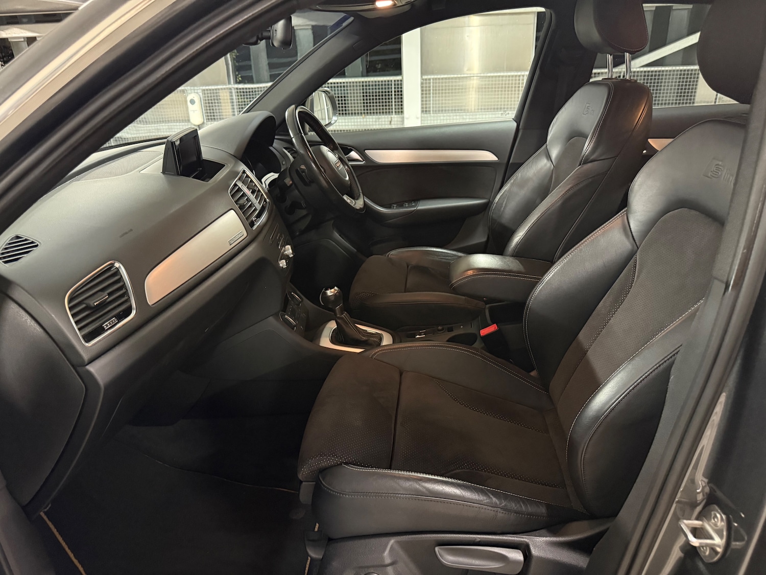 Used Audi Q3 2015 for sale - 75887473: Photo 59