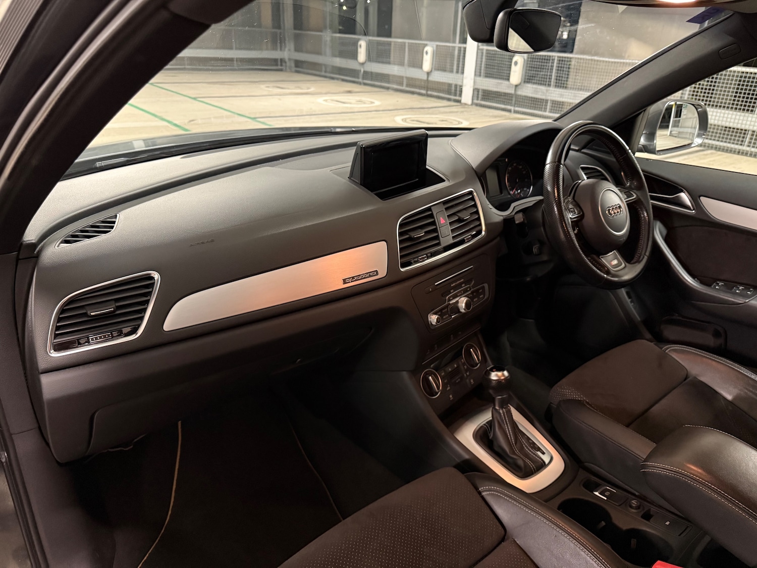 Used Audi Q3 2015 for sale - 75887473: Photo 62