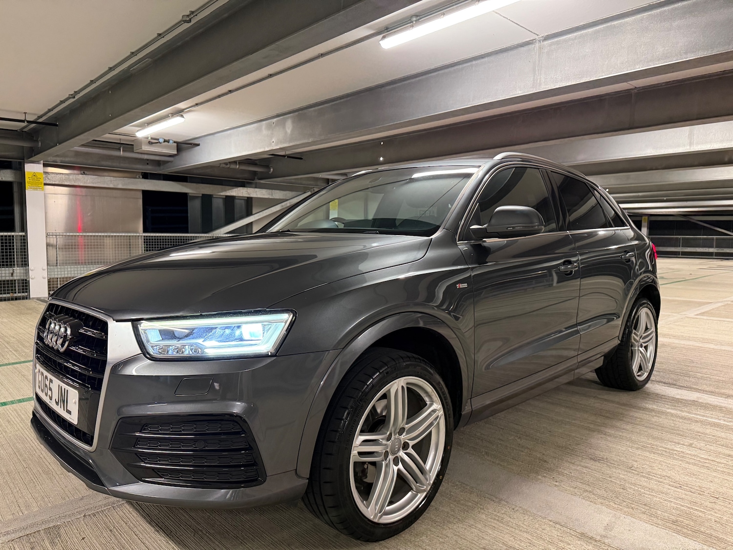 Used Audi Q3 2015 for sale - 75887473: Photo 63