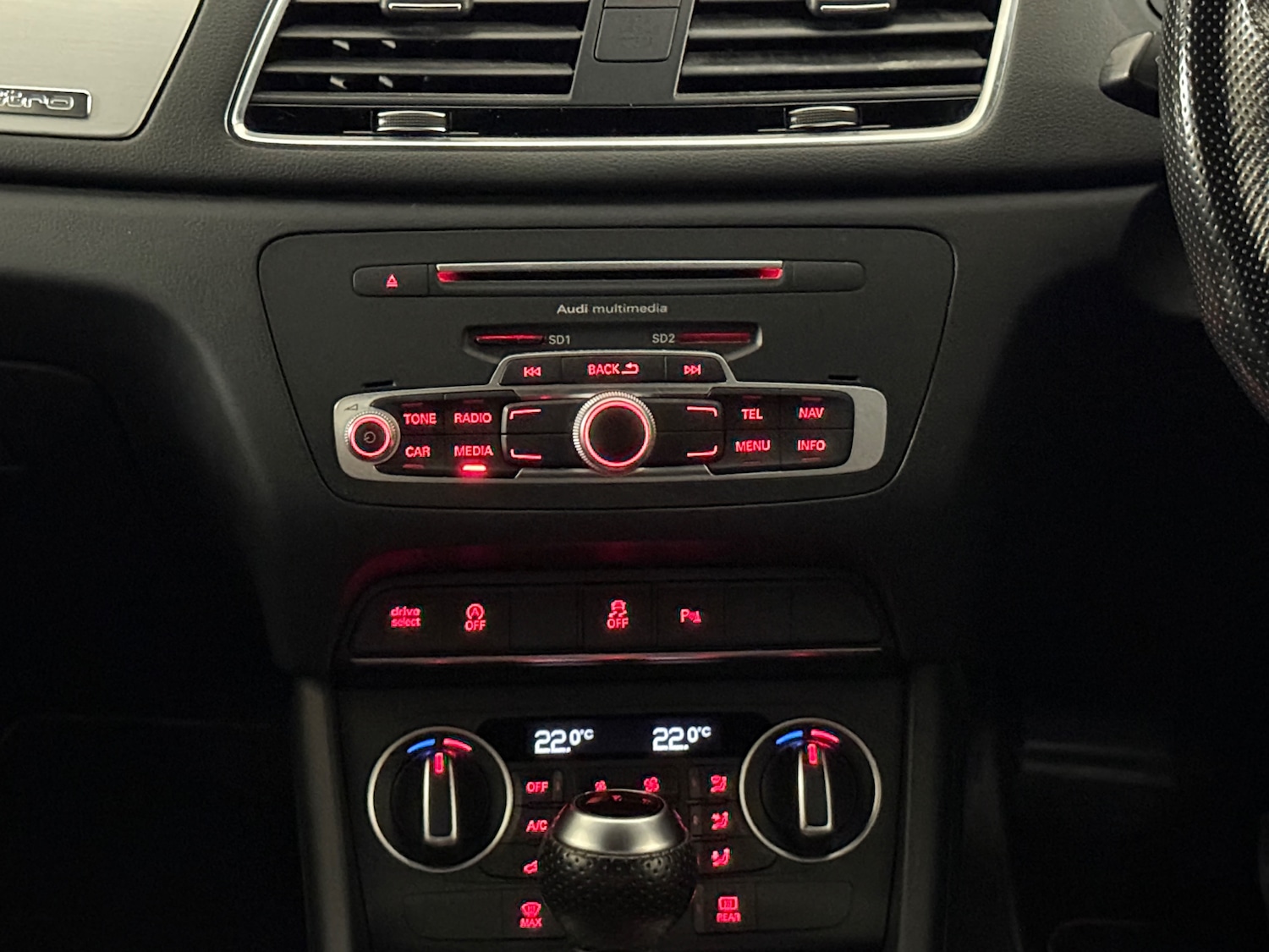 Used Audi Q3 2015 for sale - 75887473: Photo 77