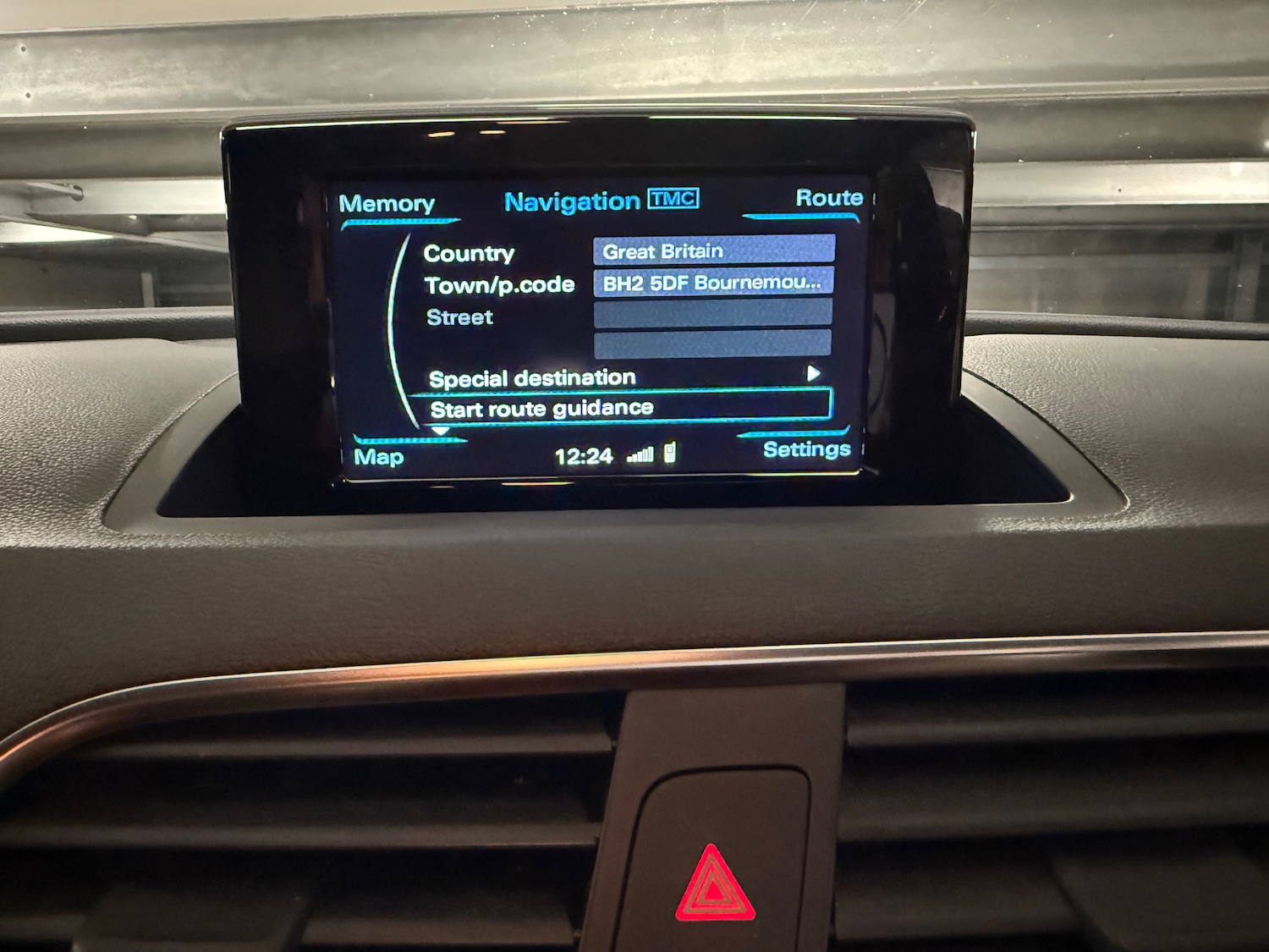 Used Audi Q3 2015 for sale - 75887473: Photo 86
