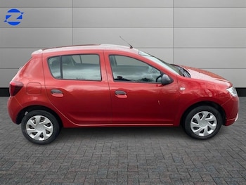 Used Dacia Sandero 2019 for sale - 77957123: Photo