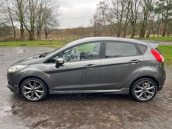 Used Ford Fiesta 2016 for sale - 77455697: Photo