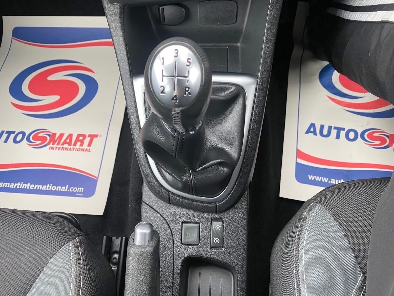 Used Renault Clio 2016 for sale - 76550250: Photo 17