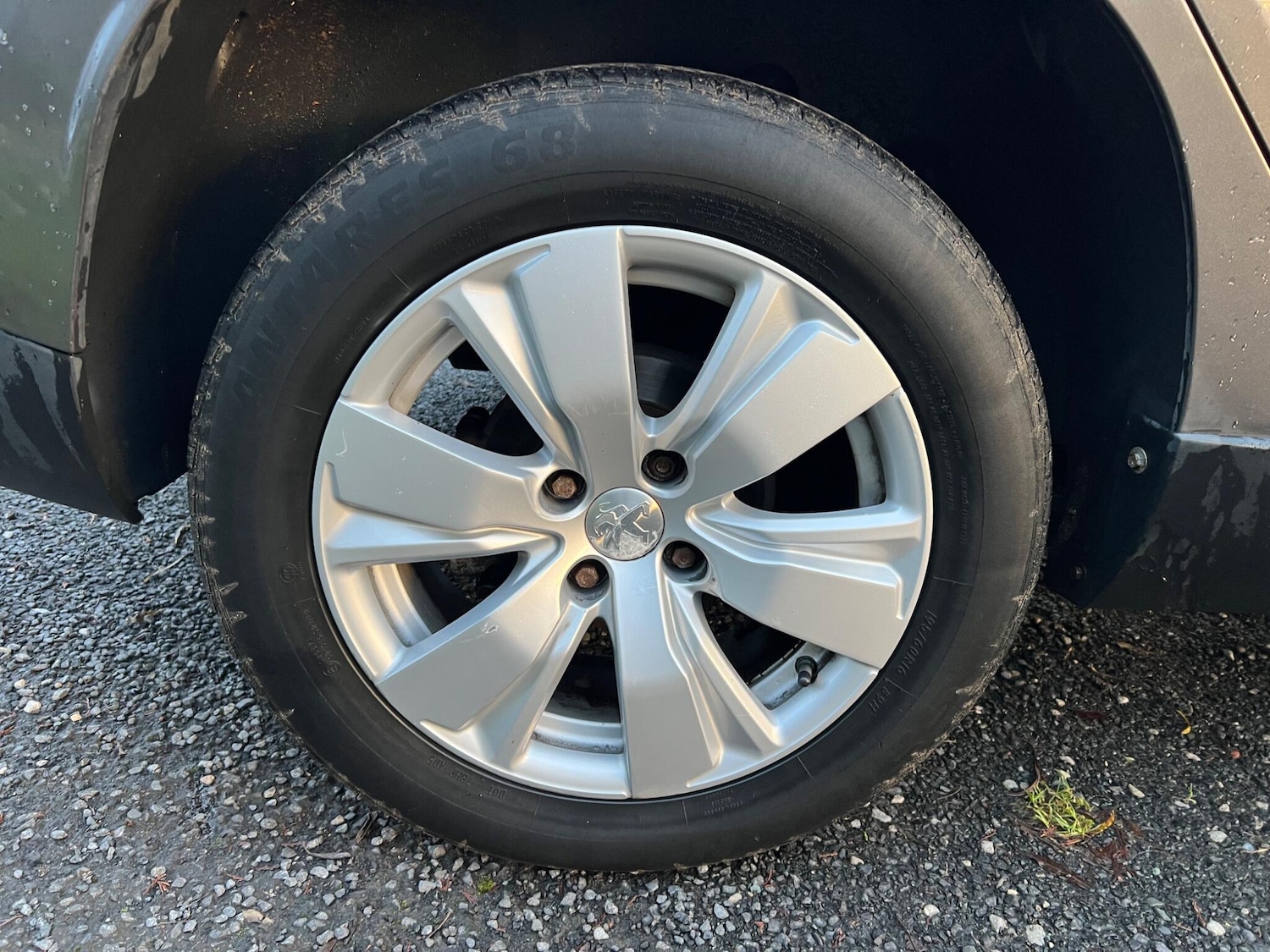 Used Peugeot 2008 2015 for sale - 76802224: Photo 13