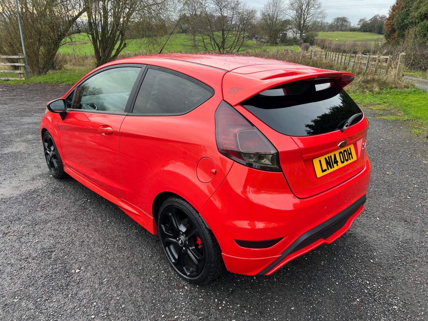 Used Ford Fiesta 2014 for sale - 76688538: Photo 3